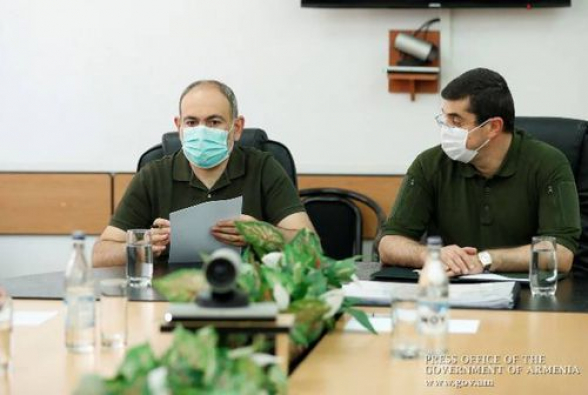 Араик Арутюнян испугался Никола Пашиняна и отверг предложение совместного противостояния врагу